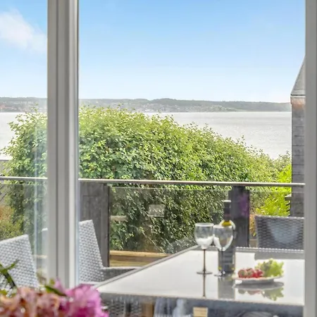 3 Bedroom Pet Friendly In Ebeltoft