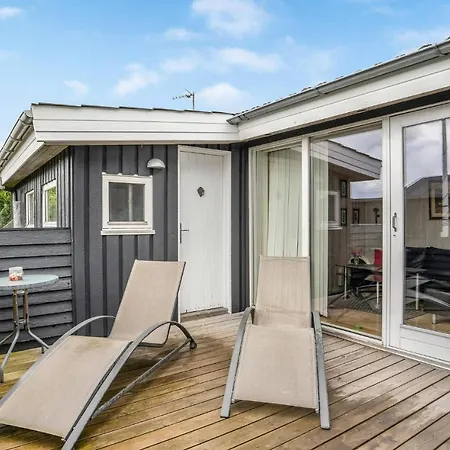펜션 3 Bedroom Awesome Home In Ebeltoft *