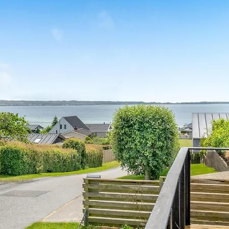 3 Bedroom Awesome Home In Ebeltoft 펜션