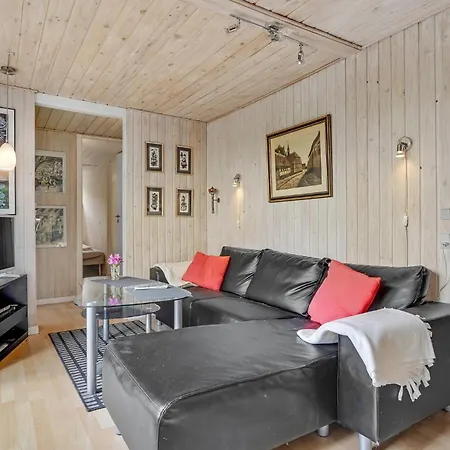 펜션 3 Bedroom Awesome Home In Ebeltoft *