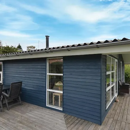 펜션 3 Bedroom Awesome Home In Ebeltoft