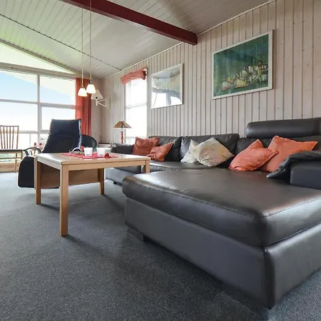 3 Bedroom Awesome Home In Ebeltoft *